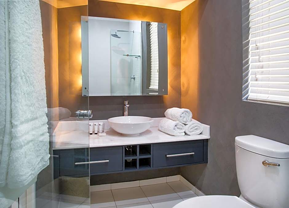 Madeline Grove Bed & Breakfast