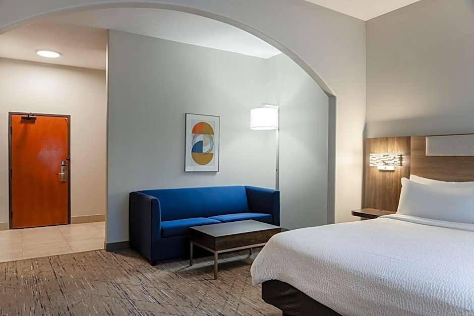 Holiday Inn Express Vancouver North By IHG