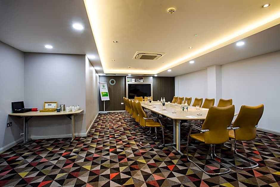 Holiday Inn London Watford Junction By IHG