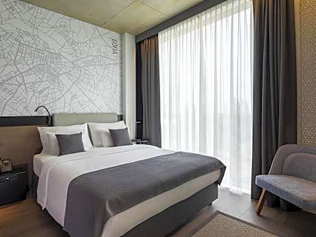 Superior Queen Room