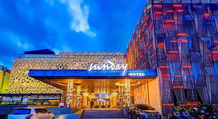 Sunday Hotel Arshika Sunset Road