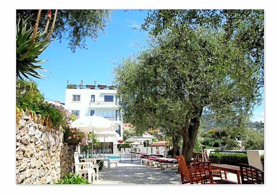 Hôtel Le Versailles