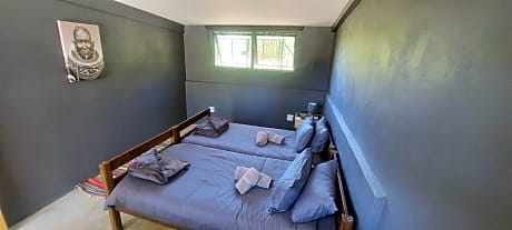 Standard Twin with Extra Bed