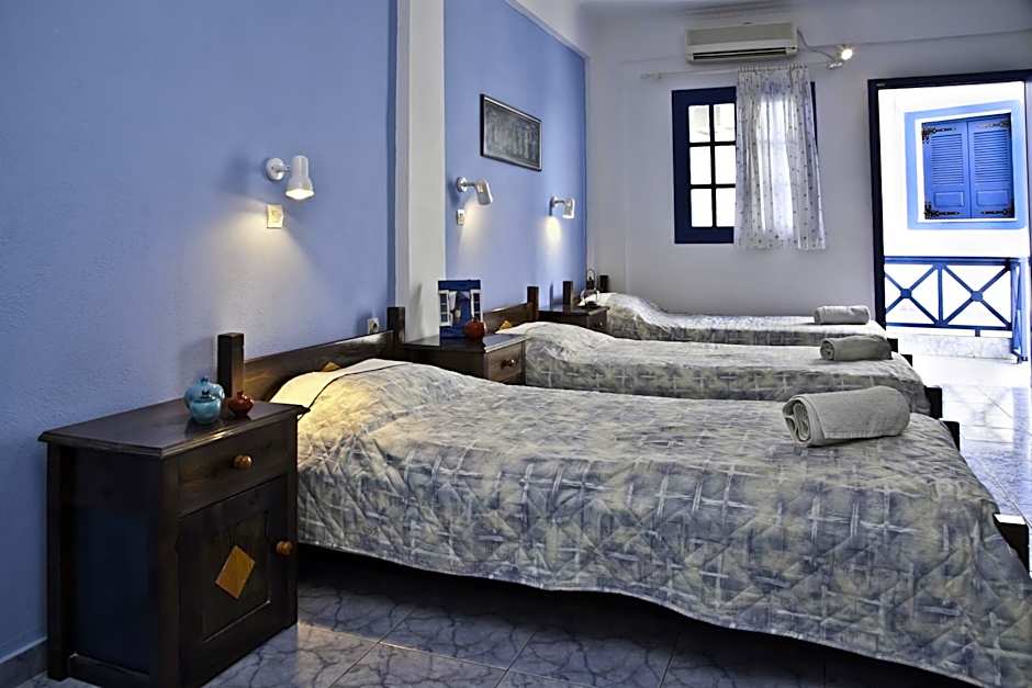 Roula Villa Studios & Apartments