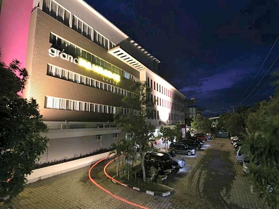 Grand Nanggroe Hotel