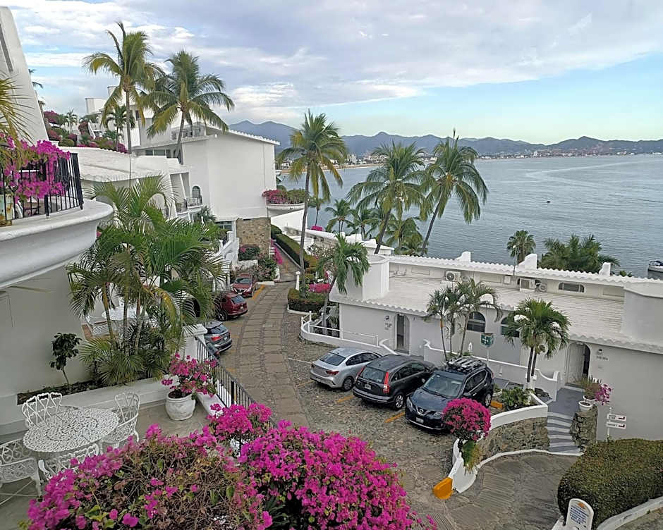 Hermoso condominio en Bahía Manzanillo