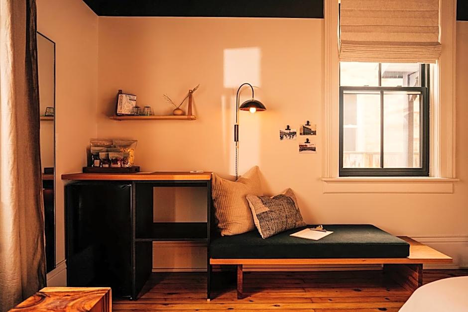 Somewhere Inn Collingwood