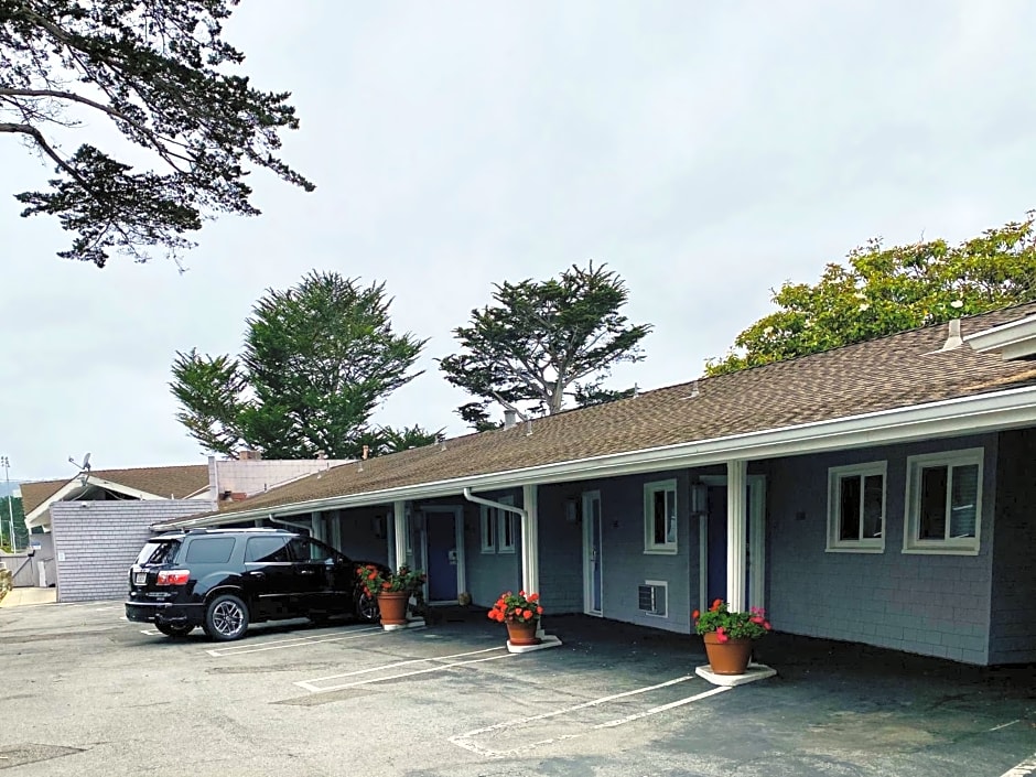 Monterey Bay Lodge