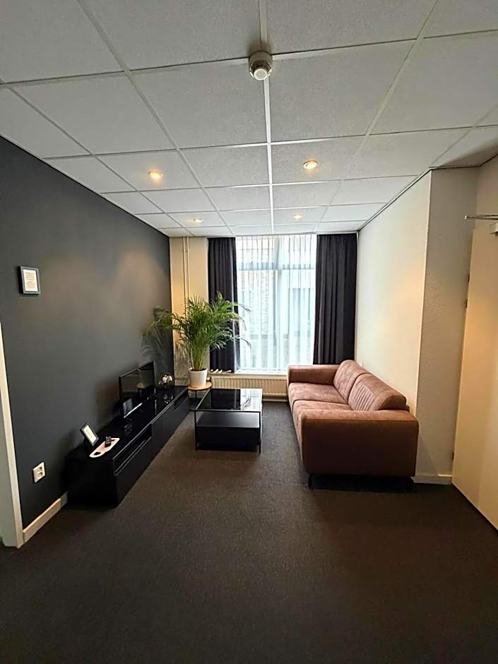 Hotel & Appartementen Royal