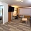 Holiday Inn Express & Suites Monroe By IHG