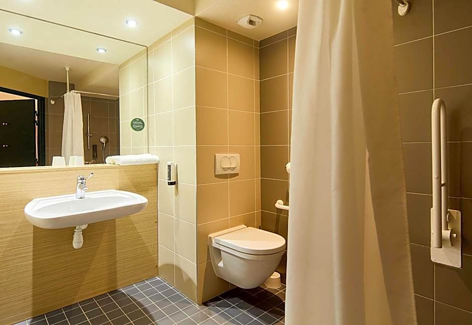 B&B HOTEL Saint-Witz Roissy