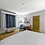Hampton Inn & Suites Lancaster