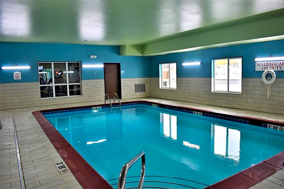 Holiday Inn Express Hotel & Suites Sedalia By IHG