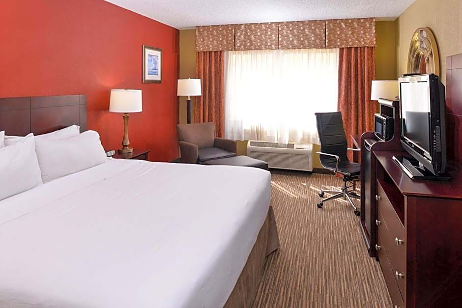 Holiday Inn Express Hotel Clearwater East - ICOT Center By IHG