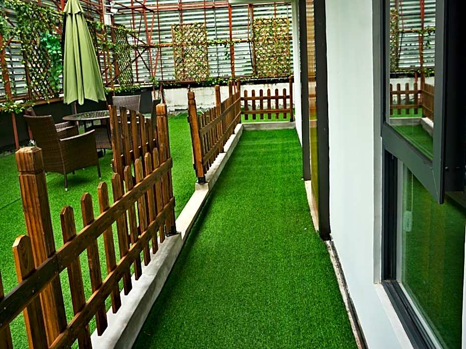 zero five one seven inn