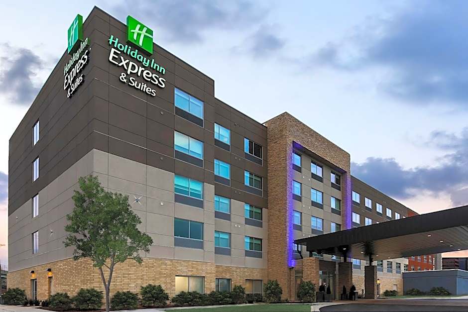 Holiday Inn Express & Suites Chicago OHare Airport, an IHG Hotel By IHG