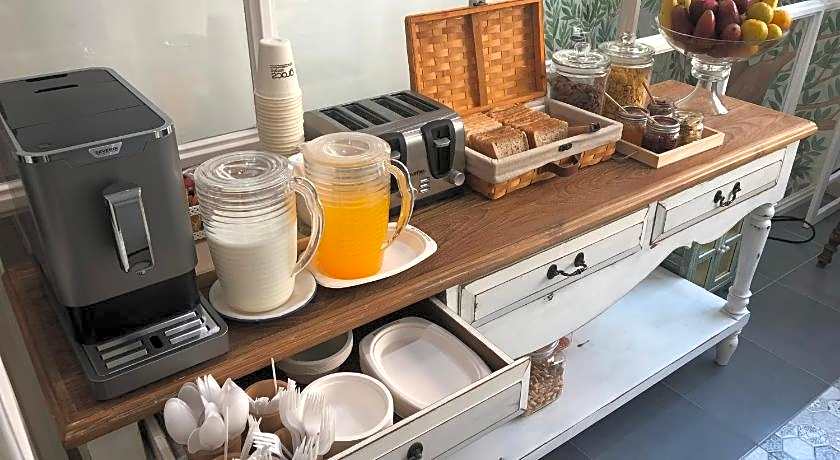 Hide and Seek Boutique Hometel