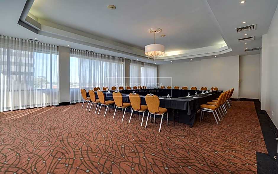 Hotel Universel Montreal