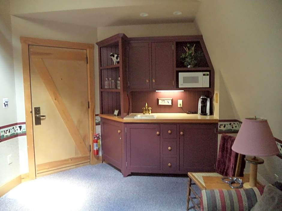 The Inn & Spa at Intercourse Village