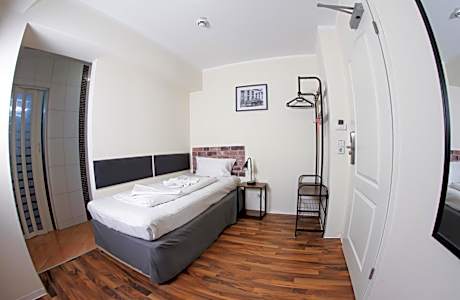 Small Single Room