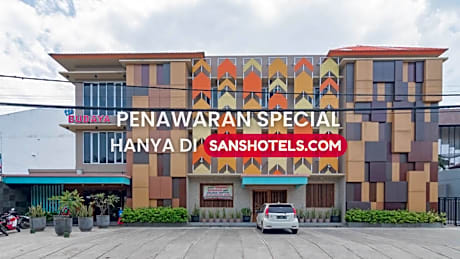 Sans Hotel Budaya Cirebon
