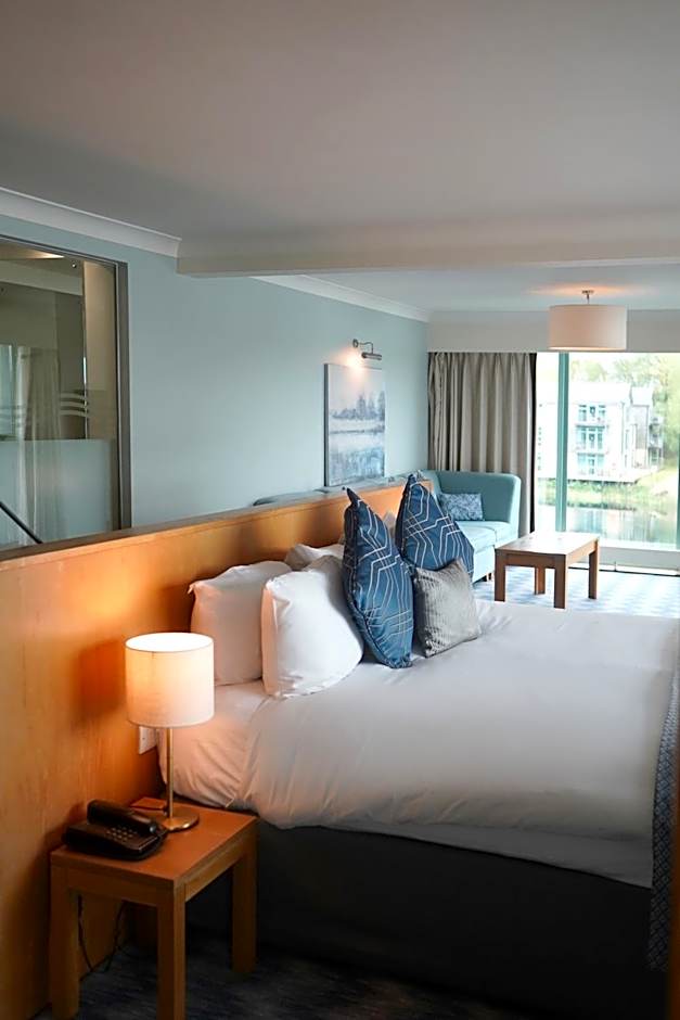 De Vere Cotswold Water Park