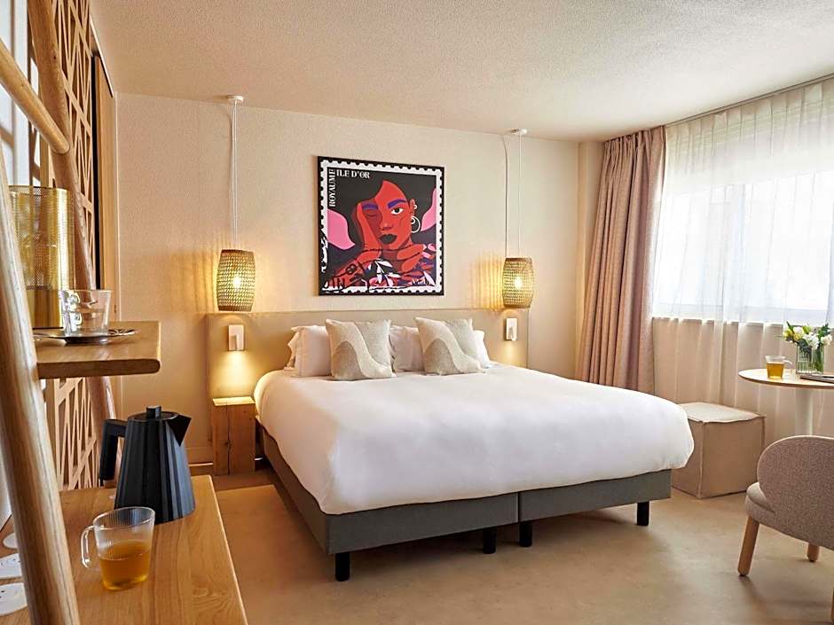 Mercure Saint Raphael Centre PLage