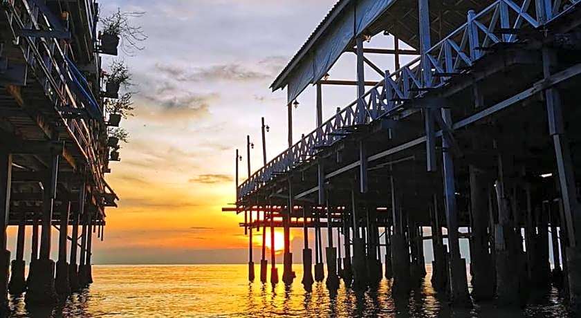 Golf-Sea-City Guest House