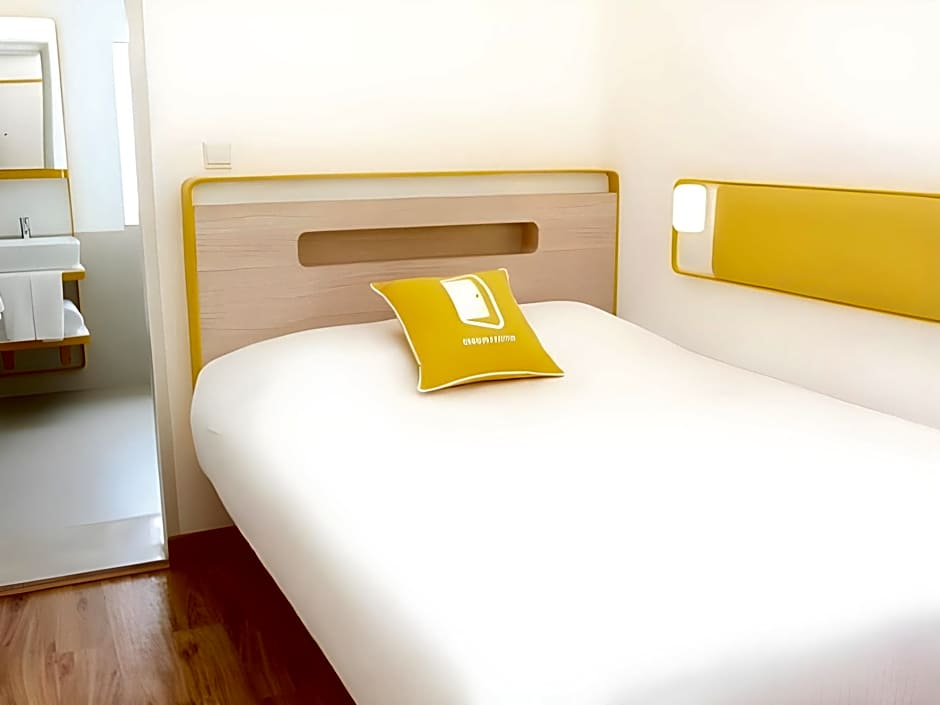 bloomrooms @ New Delhi Railway Station