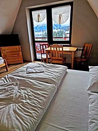 Basic Triple Room