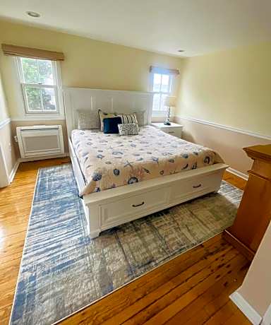 The Grenville Hotel and Restaurant