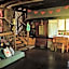 ReMo Treehouse Hostel