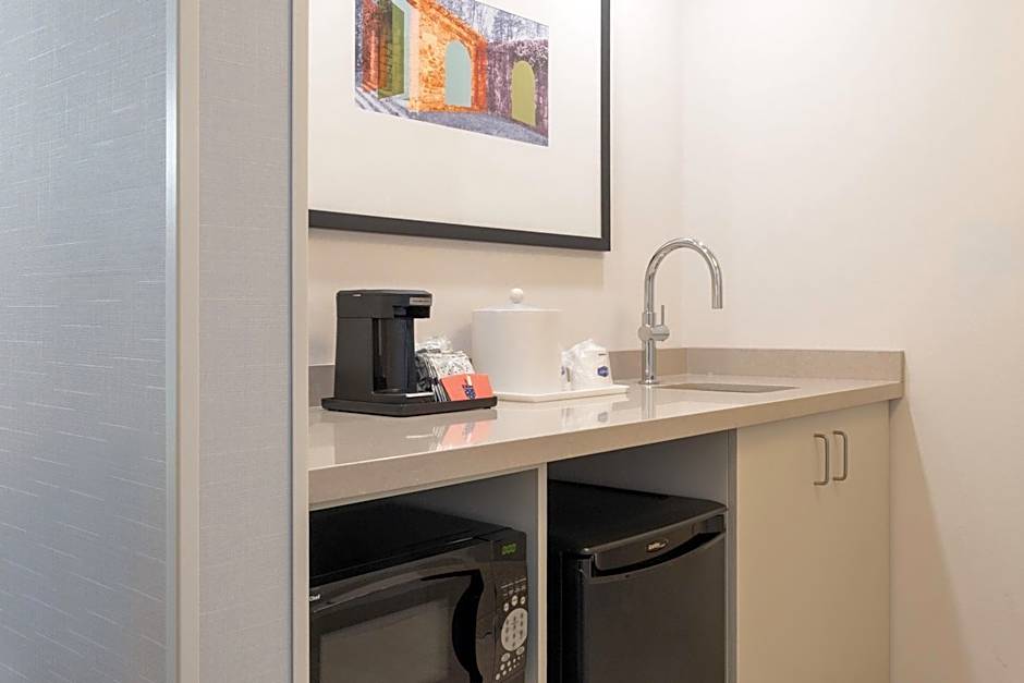 Hampton Inn & Suites Berkshires-Lenox