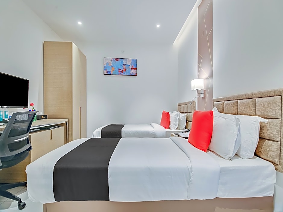 Vihaari 24 Business Hotel