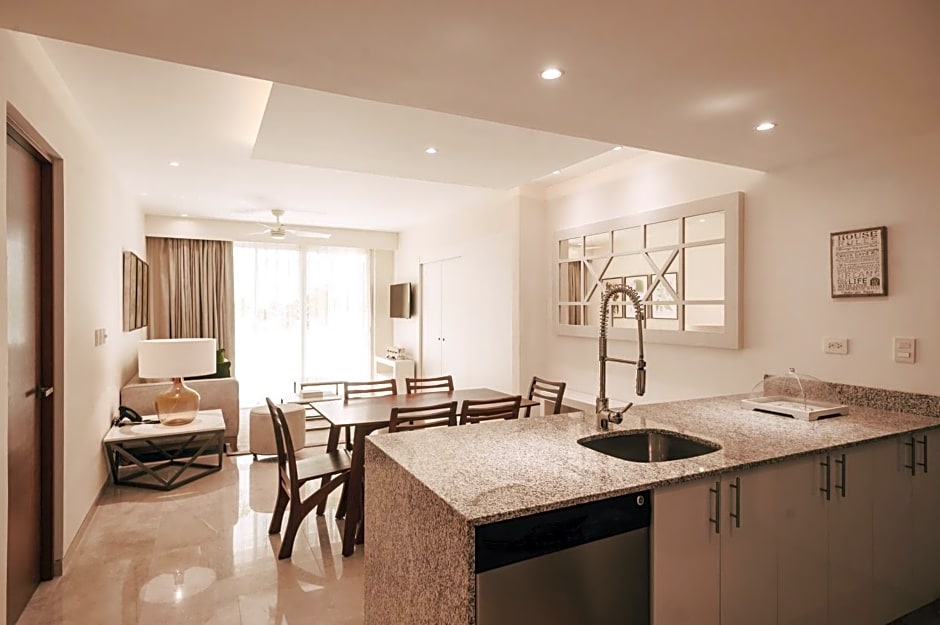 Antera Hotel & Residences