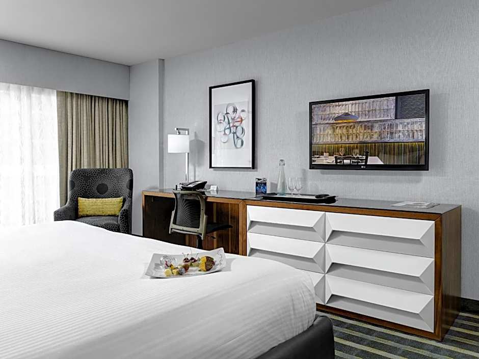 Photo 1 of 5 of Luxury 2 Queen Beds, Balcony