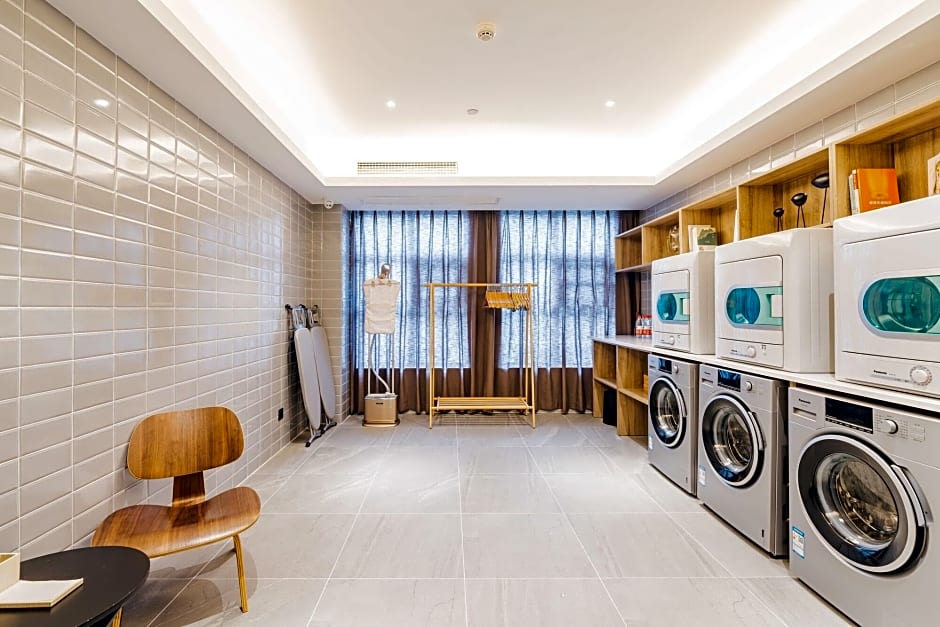 Atour Hotel (Lanzhou Xiguan Zhengning Rd)