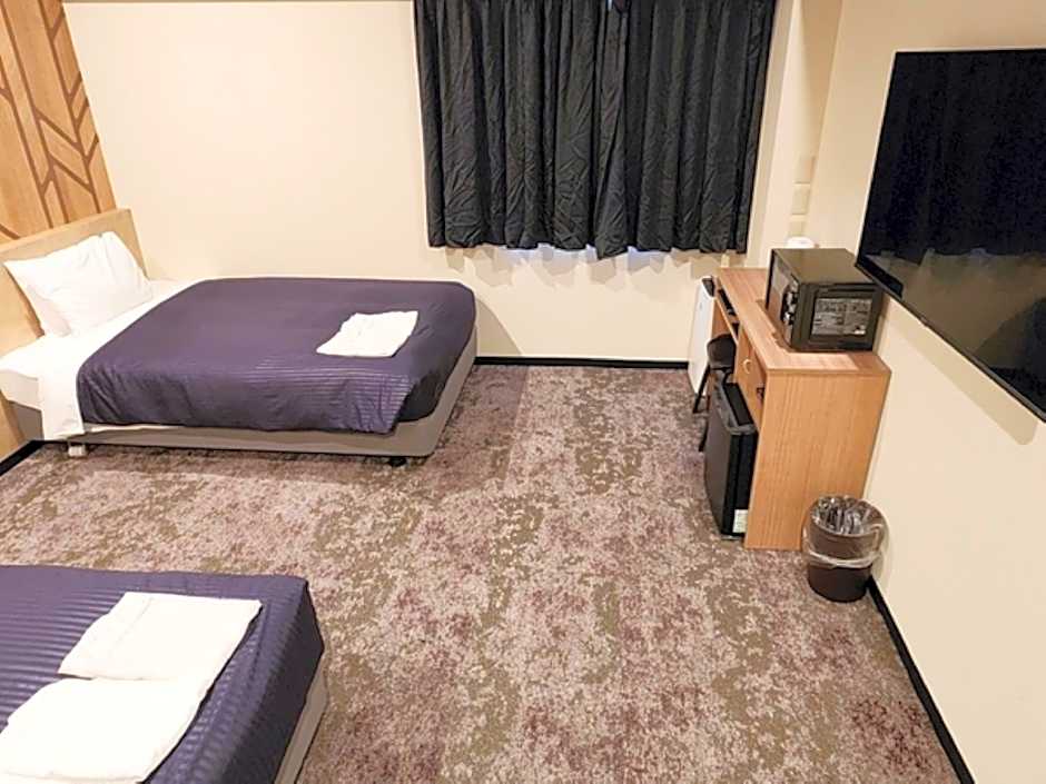 Hotel Livemax Yokohama Tsurumi
