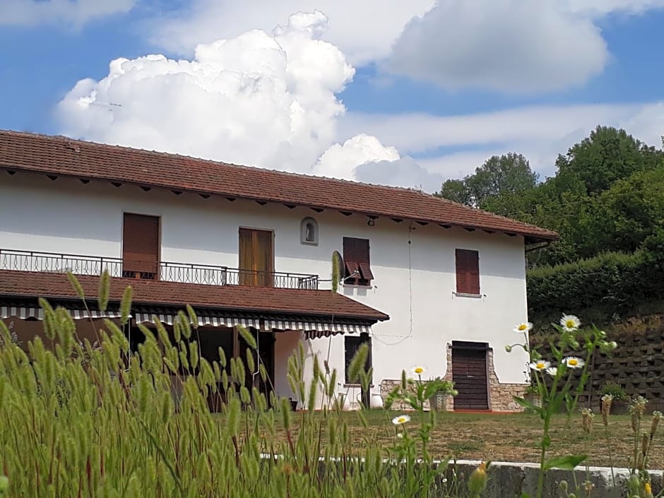 B&B Cascina Sant'Elena – Bubbio, NY