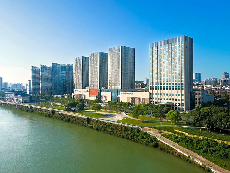 Crowne Plaza Yichang By IHG