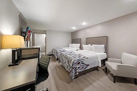 Deluxe Room with Two Queen Beds Disability Access Poolside Non-Smoking