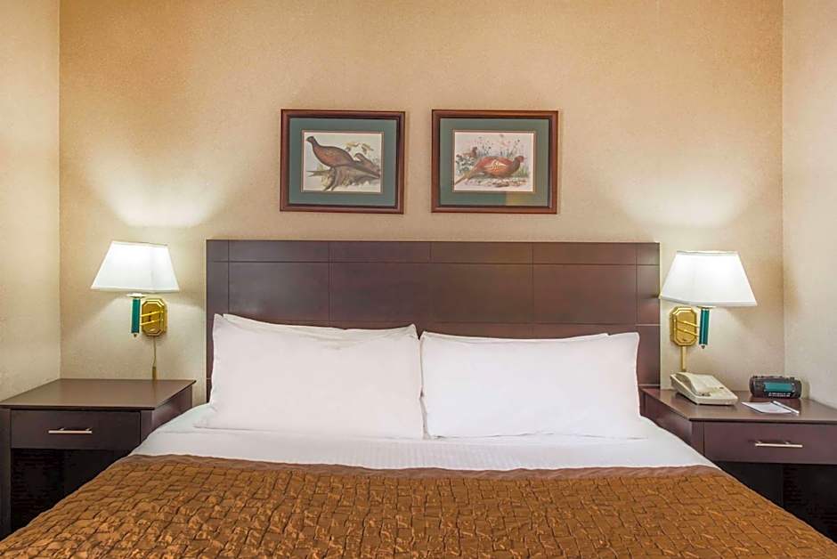 Hawthorn Suites by Wyndham El Paso Airport
