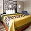 Super 8 by Wyndham Burnham/Lewistown