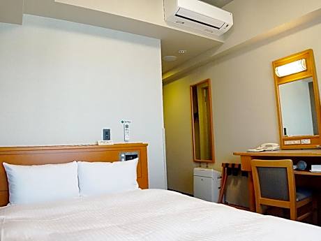Double Room with Small Double Bed - Smoking