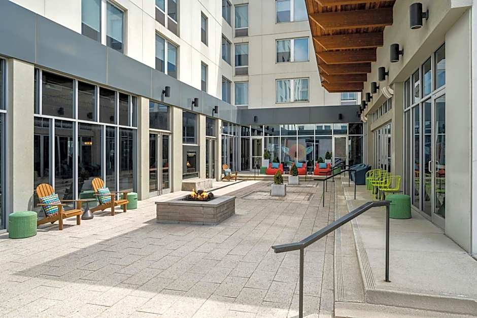 Aloft Chicago O Hare