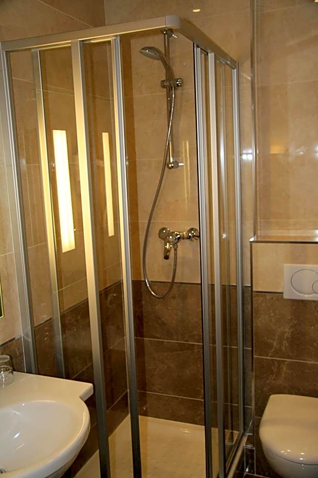 Hotel Bellevue Saint-Lazare