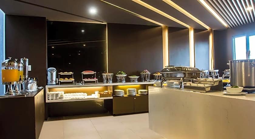 Golden Nha Trang Hotel