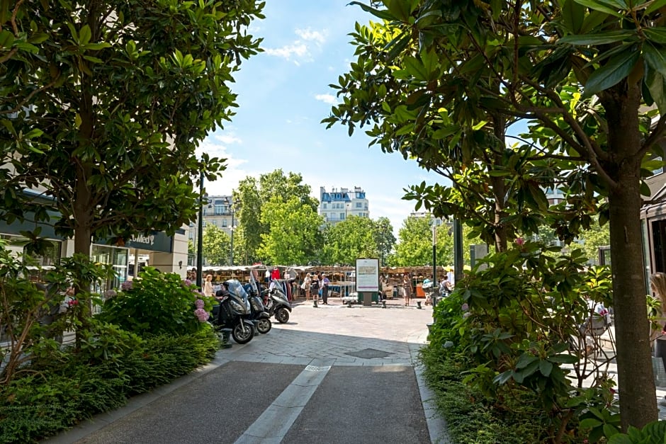 Neuilly Park Hotel