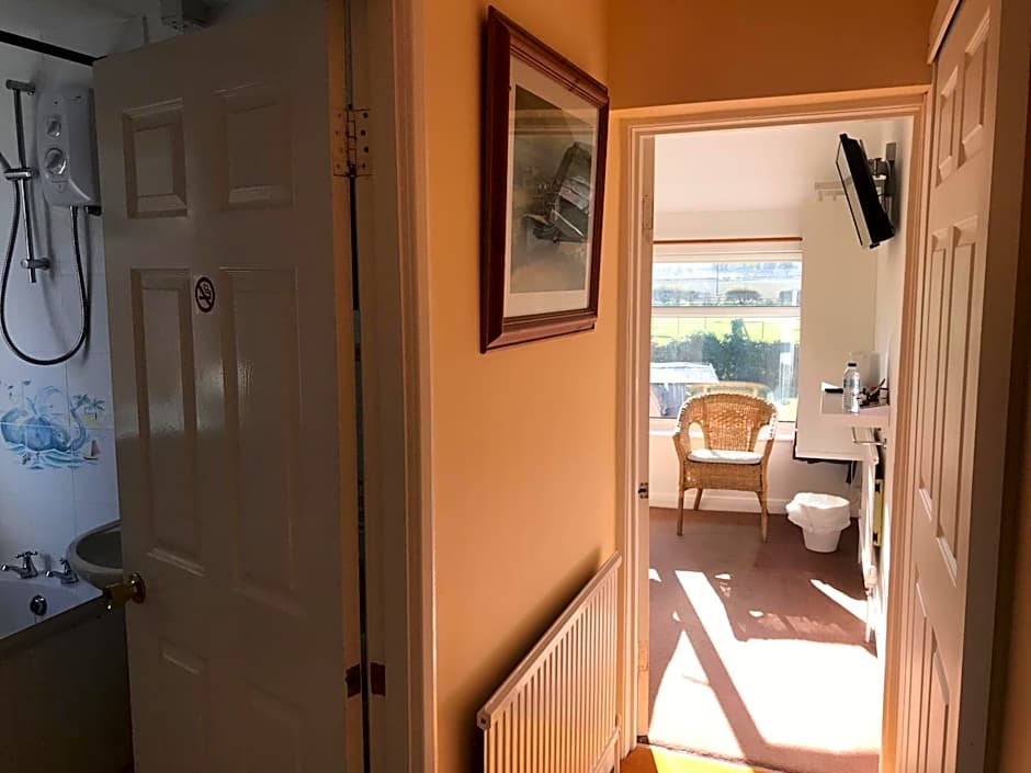 Brambling Fields B&B and Cottages