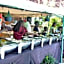 Mowicribs Hotel and Spa